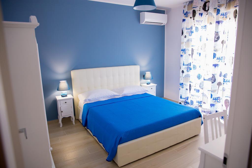 Gleda Rooms In The Square Pompeia Quarto foto