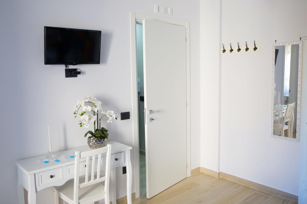 Gleda Rooms In The Square Pompeia Quarto foto