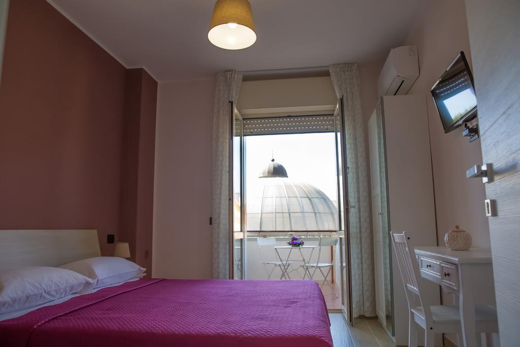 Gleda Rooms In The Square Pompeia Exterior foto